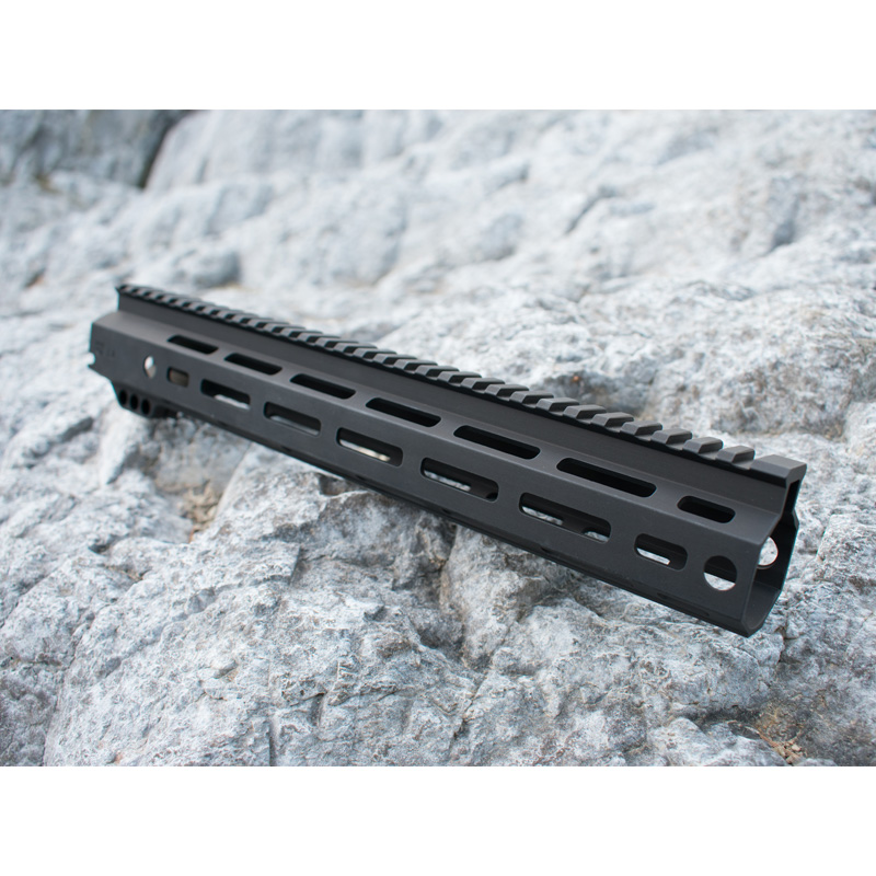 how to attach magpul free float handguard